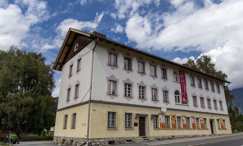 Fit Und Fun Sportherberge Kotschach-Mauthen ภายนอก รูปภาพ