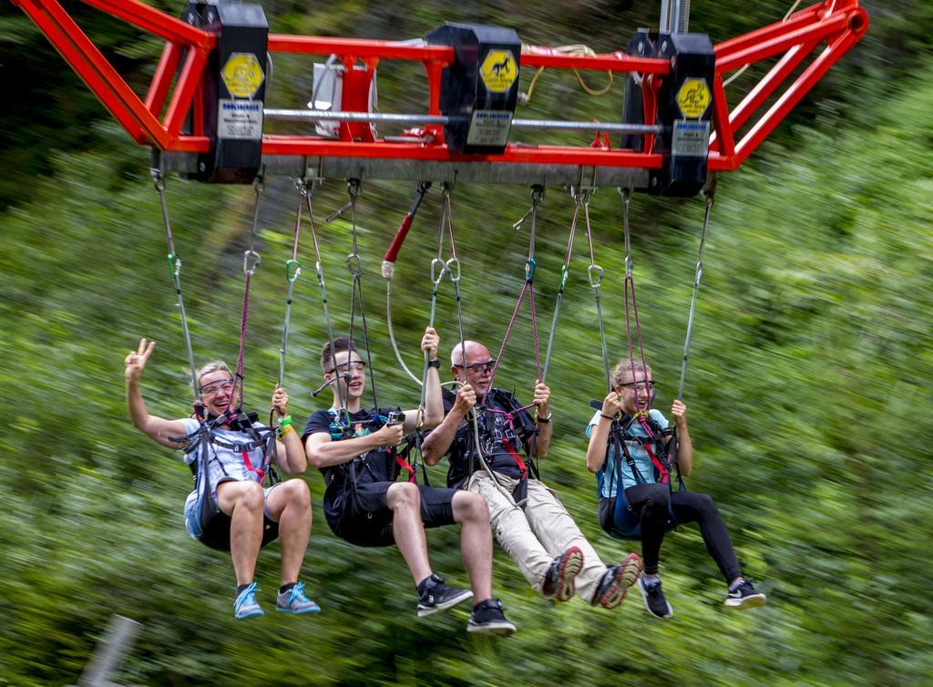 Fit Und Fun Sportherberge Kotschach-Mauthen ภายนอก รูปภาพ